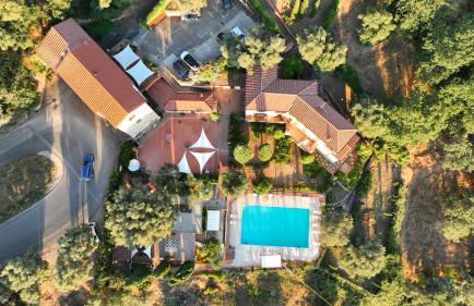 Madonna Del Poggio CAV - Apartments - Photo 6