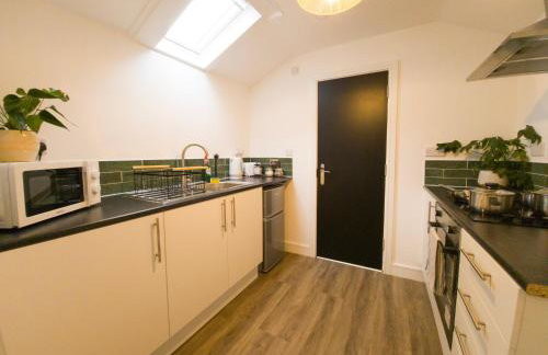 Super Convenient Keyless Entry Two Bedroom Loft by Property Promise - Foto 19