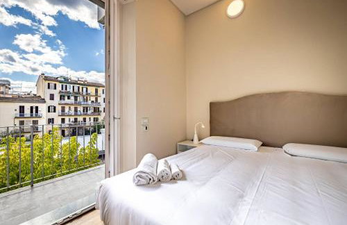 YD Bright 2-Bedroom Retreat with Elevator - Foto 1