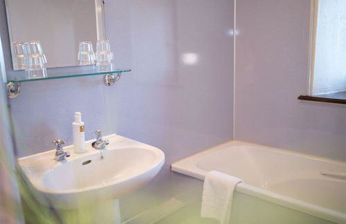 Garth Cottage, Castle Carrock, family friendly with hot tub and views - Foto 13