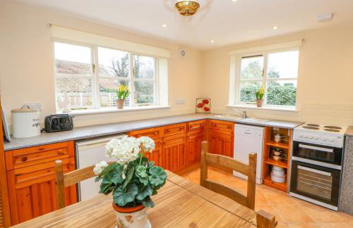 Rose Cottage - Photo 10