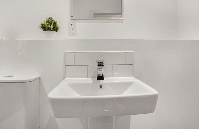 Oceanic Bliss Sleeps 7 With Netflix - Foto 18