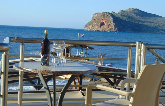 Litinas Casa-In front of the Sea - Foto 1