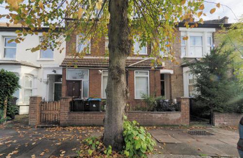 Stunning Riverside 1-bed Apartment in North London - Foto 7