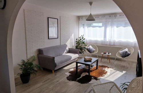 Two bedrooms modern apartment close to Tram - Foto 4