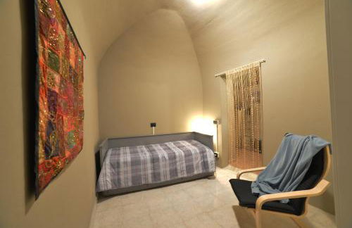 Nick House - Photo 5