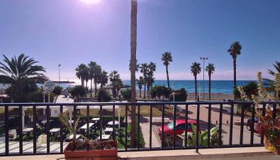 Beach panorama Caleta - Photo 2