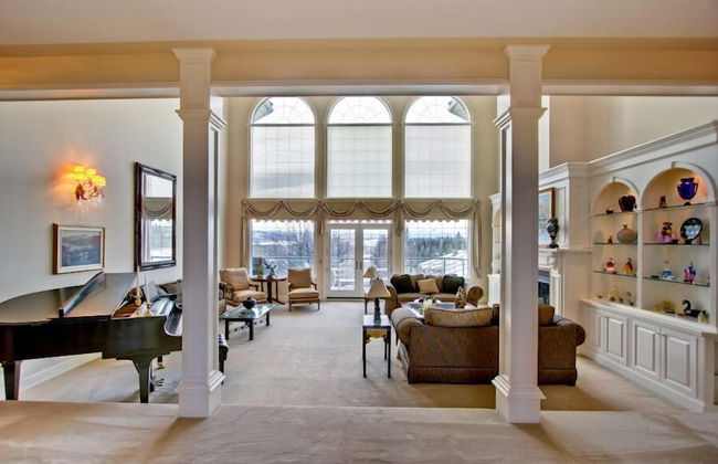 Ghost Lake Manor House - Foto 5