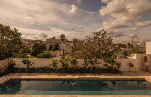 A masseria in the center of town with pool - Foto 34