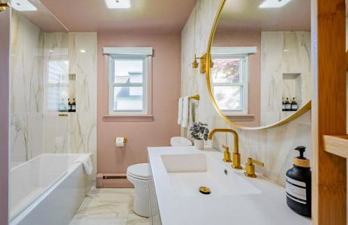 Fairfield Cottage -Top Rated Gem, Fire Pit, Near Beach, 90 Min to NYC - Foto 34