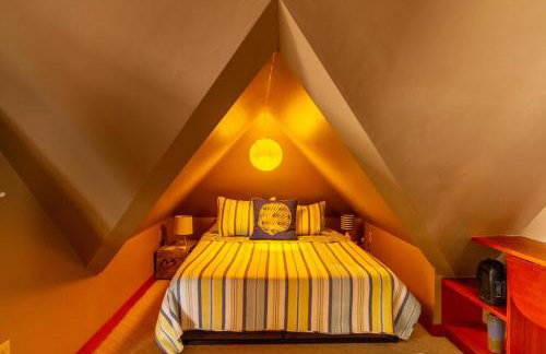 Bristol, RI The Ship of Dreams-Historical District - Foto 13