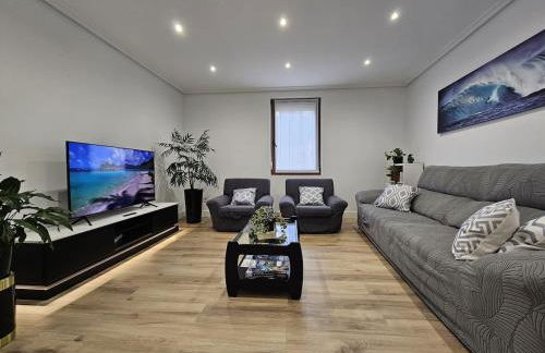 Alojamiento con gran terraza en el centro de Irún - Foto 3