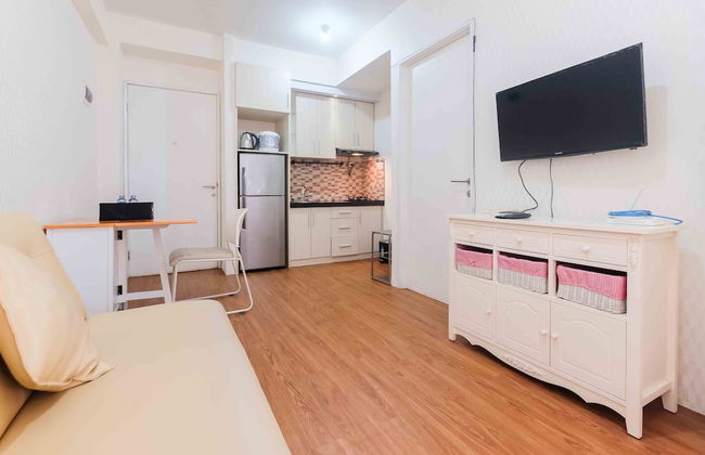 Comfort and Simple 2BR at Pakubuwono Terrace Apartment - Foto 12