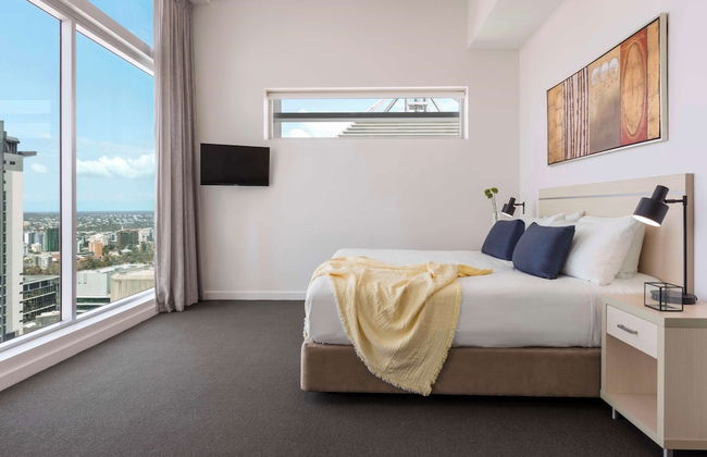 Oaks Brisbane Casino Tower Suites - Photo 32