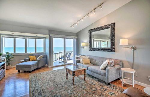 Lakefront Family Retreat with Grill Steps to Beach! - Foto 2