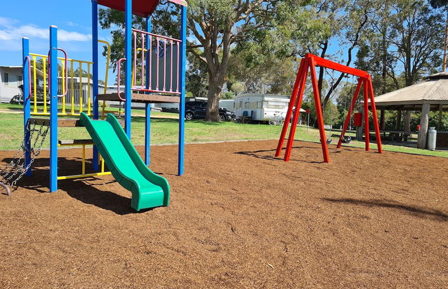 Mallacoota's Shady Gully Caravan Park - Photo 40