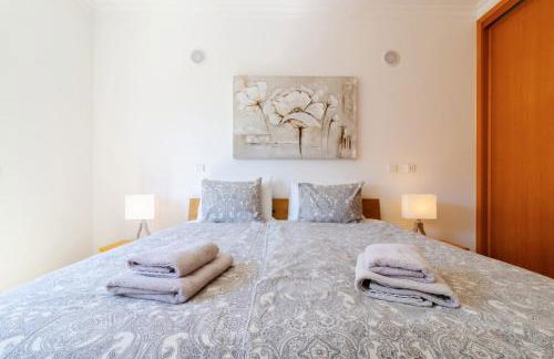 George's Quinta das Palmeiras, a 2 bedroom apartment in luxury complex, walking distance to town - Foto 25