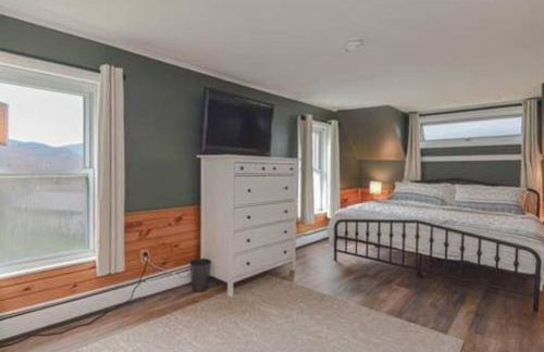 Farmhouse with Mountain Views Near Stowe and Smuggs - Foto 6