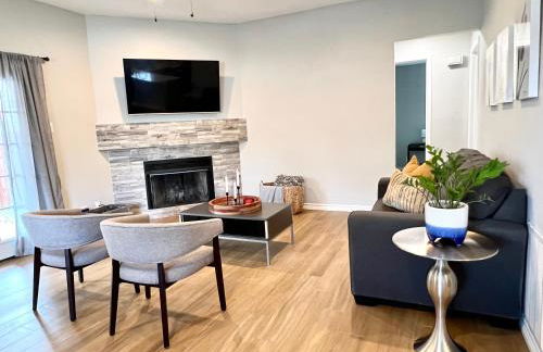 Modern 2 bedroom house w/backyard @La Cantera - Foto 21