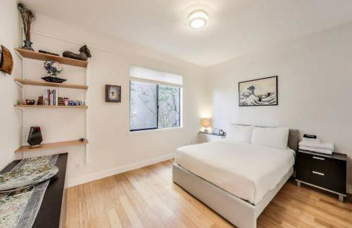 Luxurious Hillside Home wAC & Gorgeous SF Views! - Foto 40