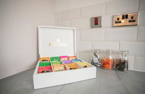 Stylish 2-Bedroom Home, Guests 5, Fast Wi-Fi, Near NEC & BHX - Foto 15