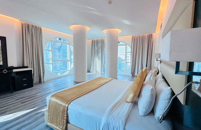 Emirates Grand Hotel - Photo 55