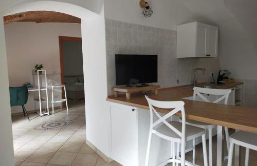 Dimora 5 laghi -A due passi dal Lago Sirio - Photo 25