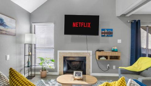 Skyline Loft with 2 Balconies 5 min to Love Field - Foto 2