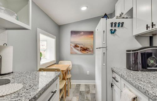 Cozy Jacksonville Cottage, Walkable Location! - Photo 13