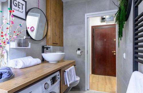 Home Abroad - Foto 38