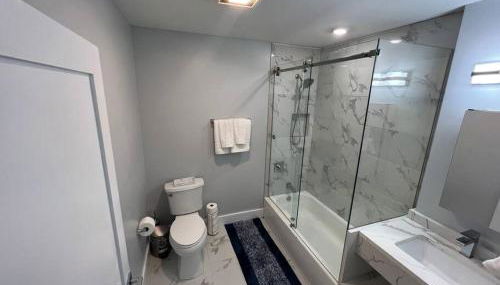 The Charming Suite - 1BR close to NYC - Foto 5, towels, Shower
