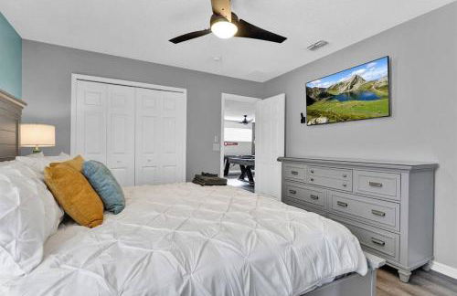 Luxurious 7BR Home Near DisneyPoolTheatreGame Room - Foto 12