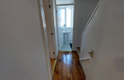 5 Bedroom House in Romford - Foto 32