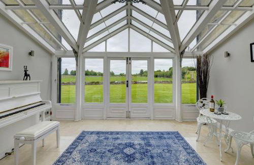 The Farm House - Photo 16