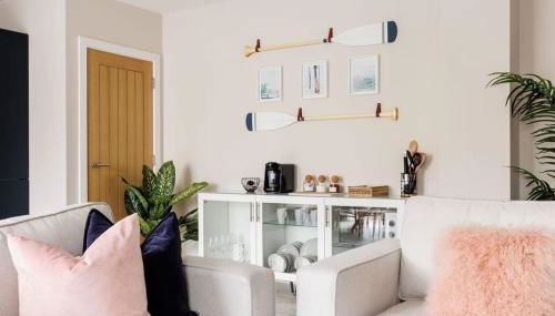 Modern 2bed Flat, Parking, Close to Beach & Shops - Foto 4