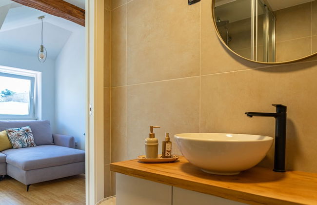 Cool Attic apt w Gallery, in the Heart of Split - Foto 13