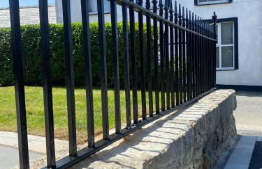 Converted Welsh Sunday School with Sea View & Garden on Anglesey - Dog Friendly - Photo 65