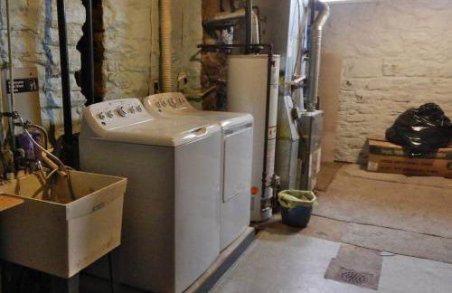 1 Bed, idyllic, stadiums, free parking, & Pets OK - Foto 11