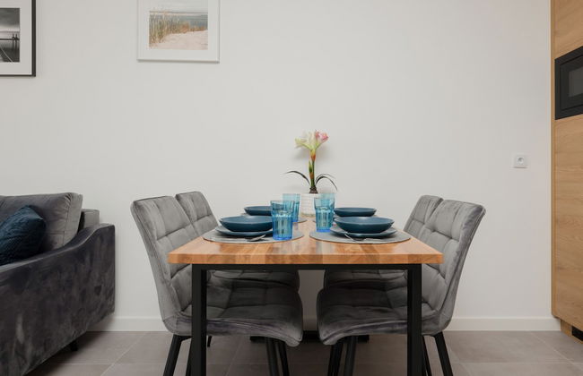 Pet-friendly Spadochroniarzy by Renters - Photo 71