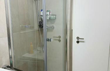 EMMA Gardencity Basement Flat - Foto 4