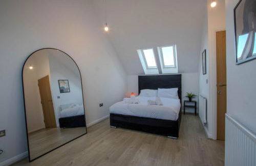 Modern 2-Bed Home in Swinton by MCPI Hosting, Perfect for Families & Contractors - Foto 7