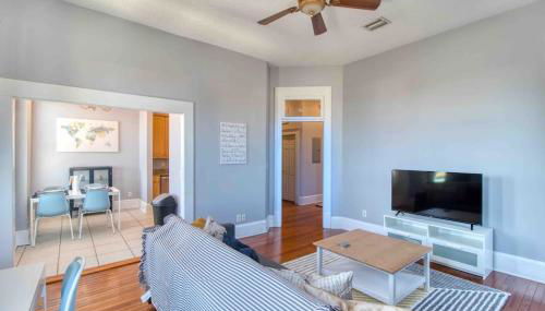 Sunny & bright - cute 1 BR apt in historic SPR - Foto 3