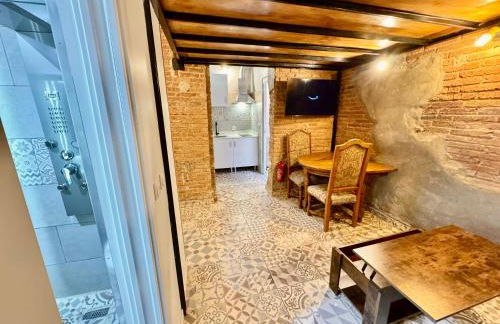 Estudio nuevo! Al lado del metro L1 L4 L5 - Foto 15