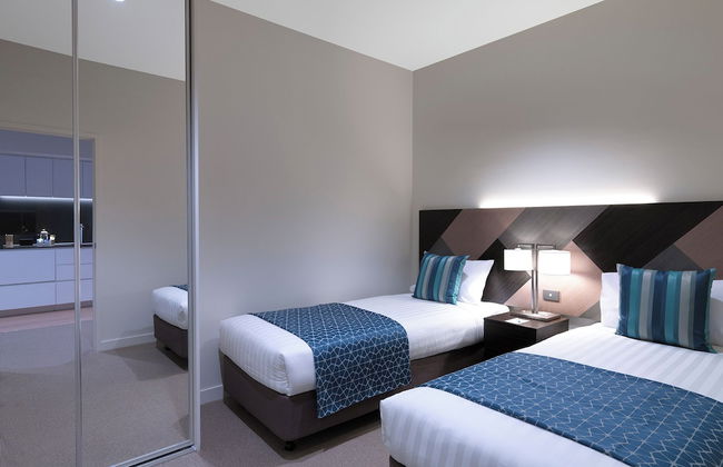 Wyndham Hotel Melbourne - Photo 10