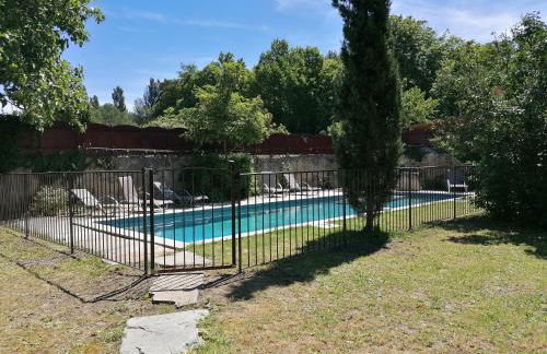 Croassecorbeau Maison de Famille au pied du Ventoux - Foto 6