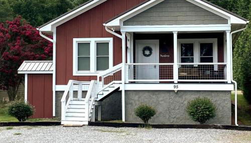 The Farmhouse at Wolfehaven - Foto 5