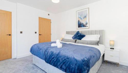 Modern Newport holiday home sleeps 8 - Foto 5