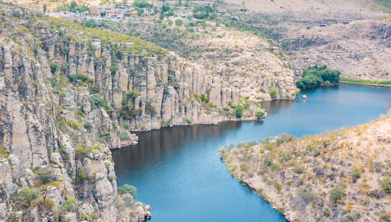 Boca de Túnel Adventure Tour + Winery Visit - Foto 1