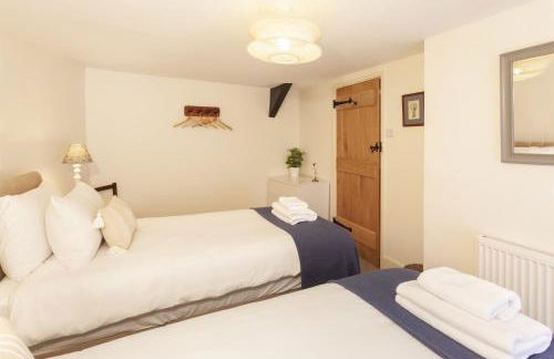 Pebble Cottage Dunster - Photo 16