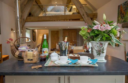 Cruck Barn Cottage - Photo 5